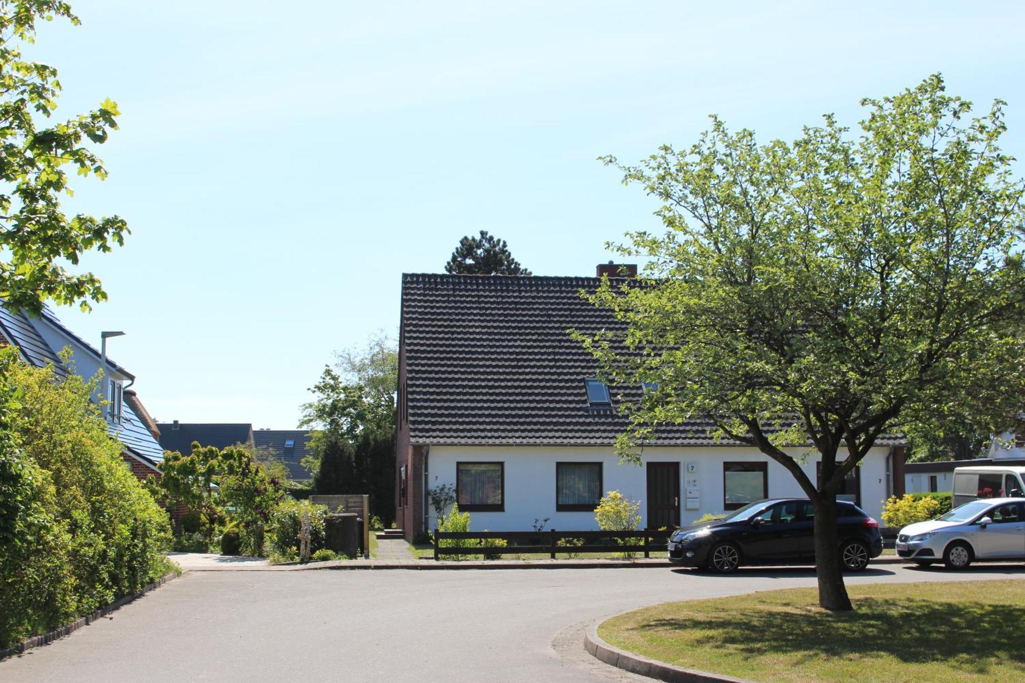 شقة Schmuck Un Fien - Gemuetliches Urlaubszuhause Mit 2 Schlafzimmern Im Wunderschoenen Ortsteil Dorf Fuer Familien- Freunde- Und Paarurlaub سانكت بيتر اوردنغ المظهر الخارجي الصورة